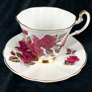 Vtg Royal Adderley Red Rose Cup and Saucer Ridgeway Pottery Excellent Condition